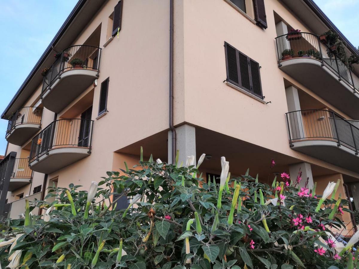 מאג'ונה Appartamento Lungolago San Feliciano מראה חיצוני תמונה